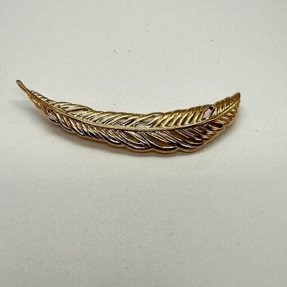 Vintage Monet Feather 3.5" Brooch Pin Polished Gold Tone Signed - Picture 2 of 6